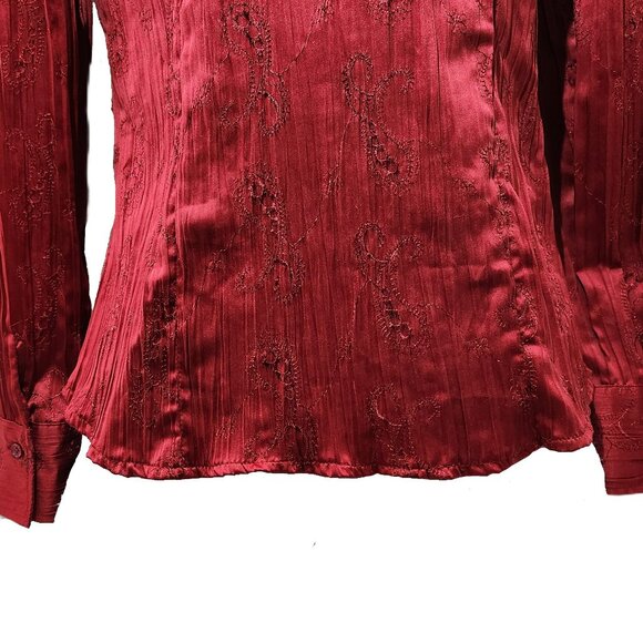 Red Crinkled  Paisley Blouse - Picture 5 of 10